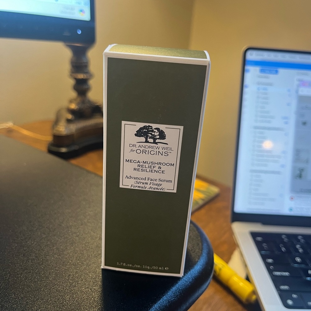 Origins Mega Mushroom Relief & Resilience Dr Weil Face Serum 1.7oz New in Box